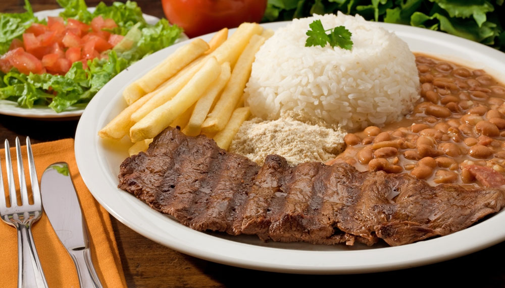 Como fazer bife, a combinação perfeita do arroz com feijão